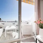 Lejlighed Island Village With
