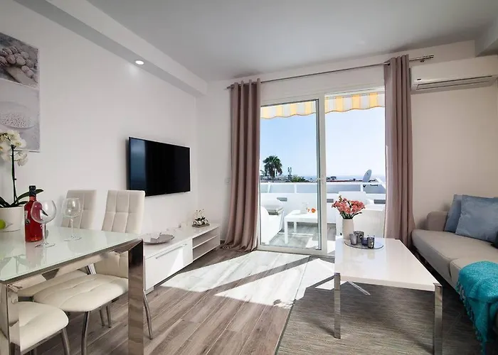 Island Village With Apartament Costa Adeje (Tenerife)