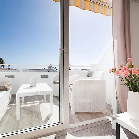 Apartment Island Village With