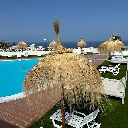 Island Village With Appartement *